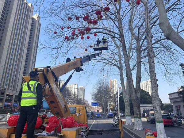 平顶山市卫东区实施春节“靓”化工程