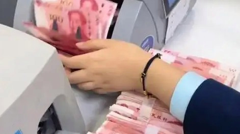 220万储户存款被银行员工挥霍一空！储户起诉银行一审败诉