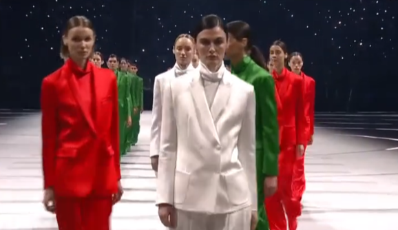 分不清是米兰冬奥会还是米兰时装周