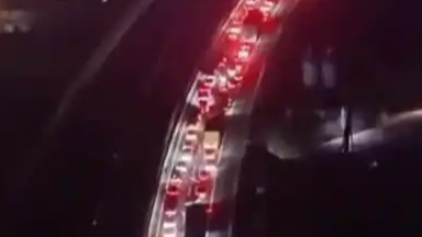 第一波春运大军已堵在路上