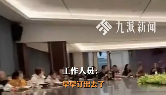 可坐55人大圆桌餐厅年夜饭2月前订出
