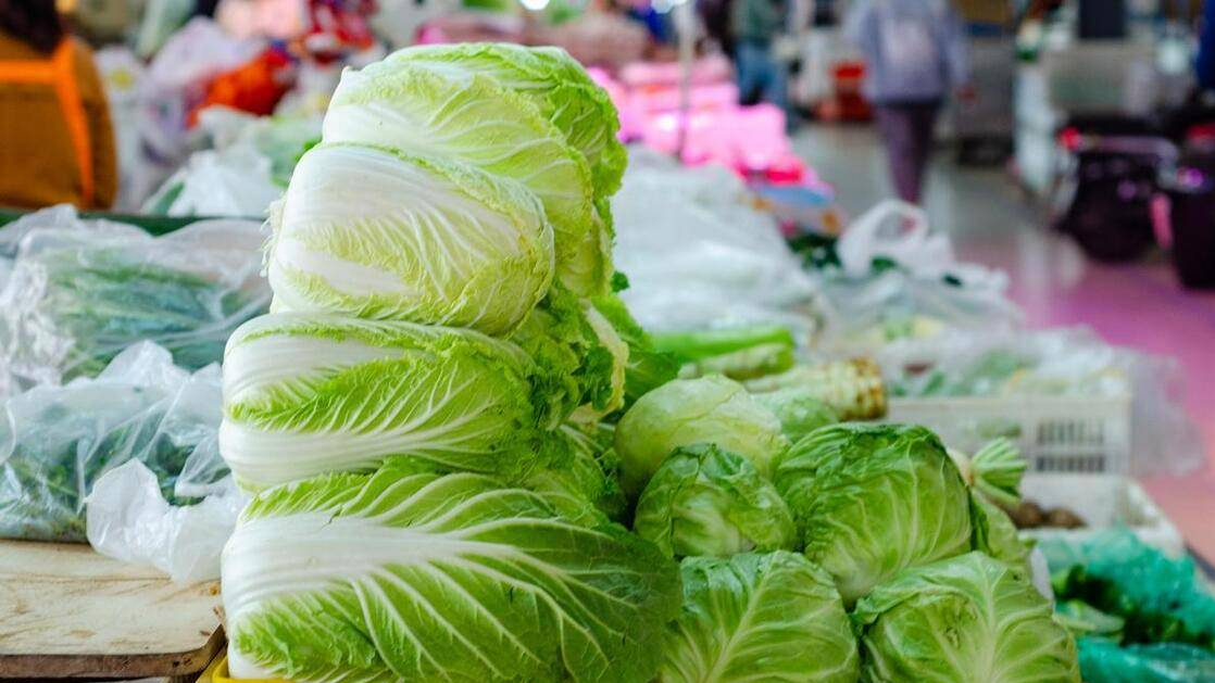 真的想问：北方人囤的几百斤白菜，吃完了吗？