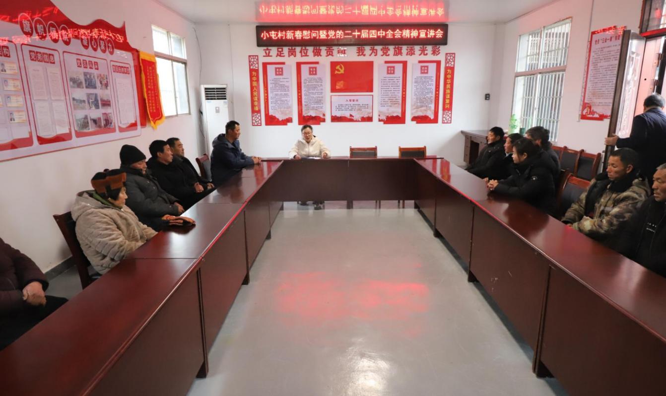 河南省省直机关后勤保障中心：笔墨传情送祝福 宣讲聚力润民心