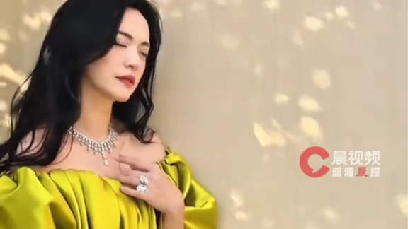 姚晨回家过年丢掉妈妈过期药品被“骂”了3天