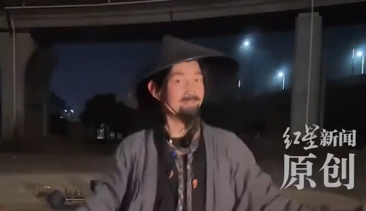 41岁打铁花网红一氧化碳中毒去世