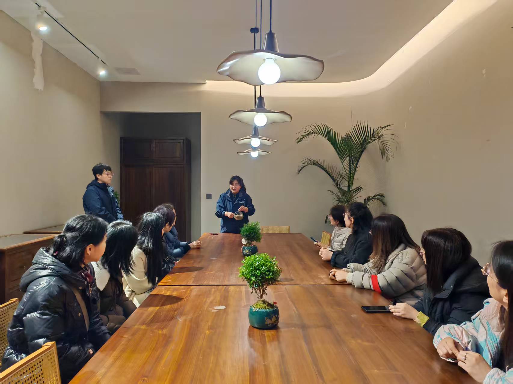 济源济水南街学校：以花为媒 以技赋能 争做最好园丁