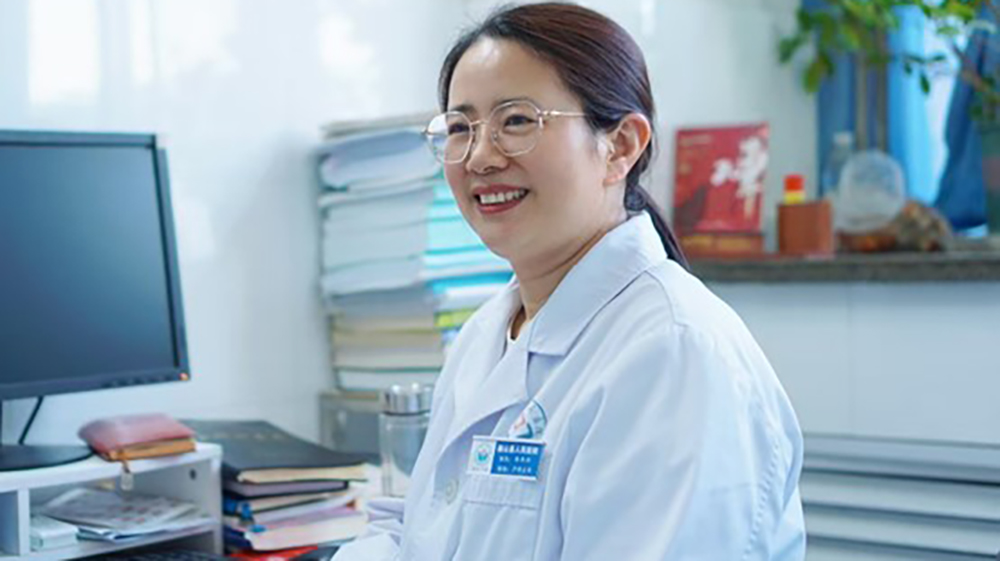 确山陆艳玲：产科生命守护神