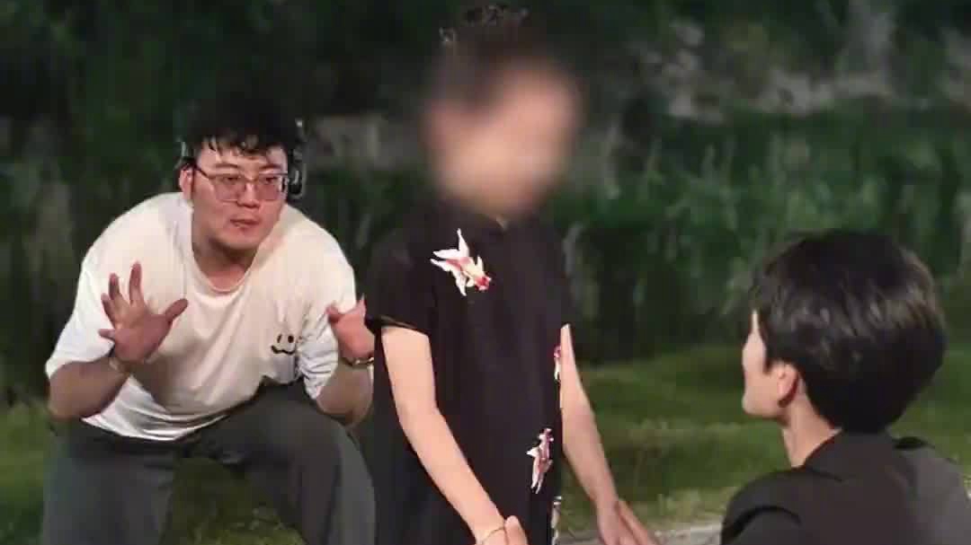 5岁孩子狂赚20亿短剧人设引争议