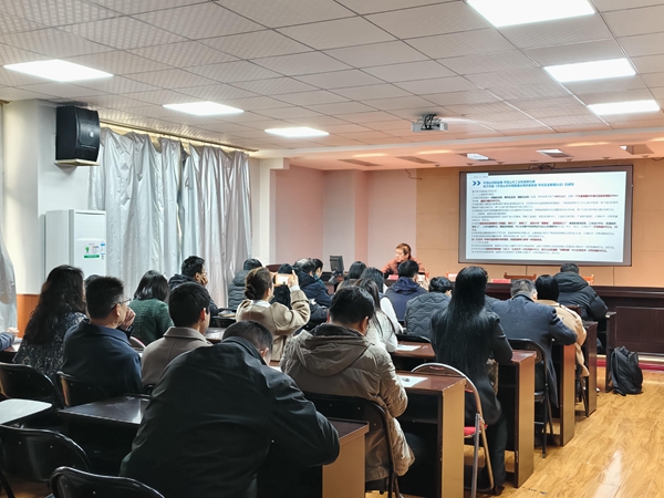 找准定位 突破瓶颈 平顶山卫东区这场座谈会干货满满