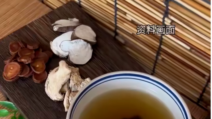 35岁男子为降血糖自制汤药，饮用后心脏停跳不幸身亡