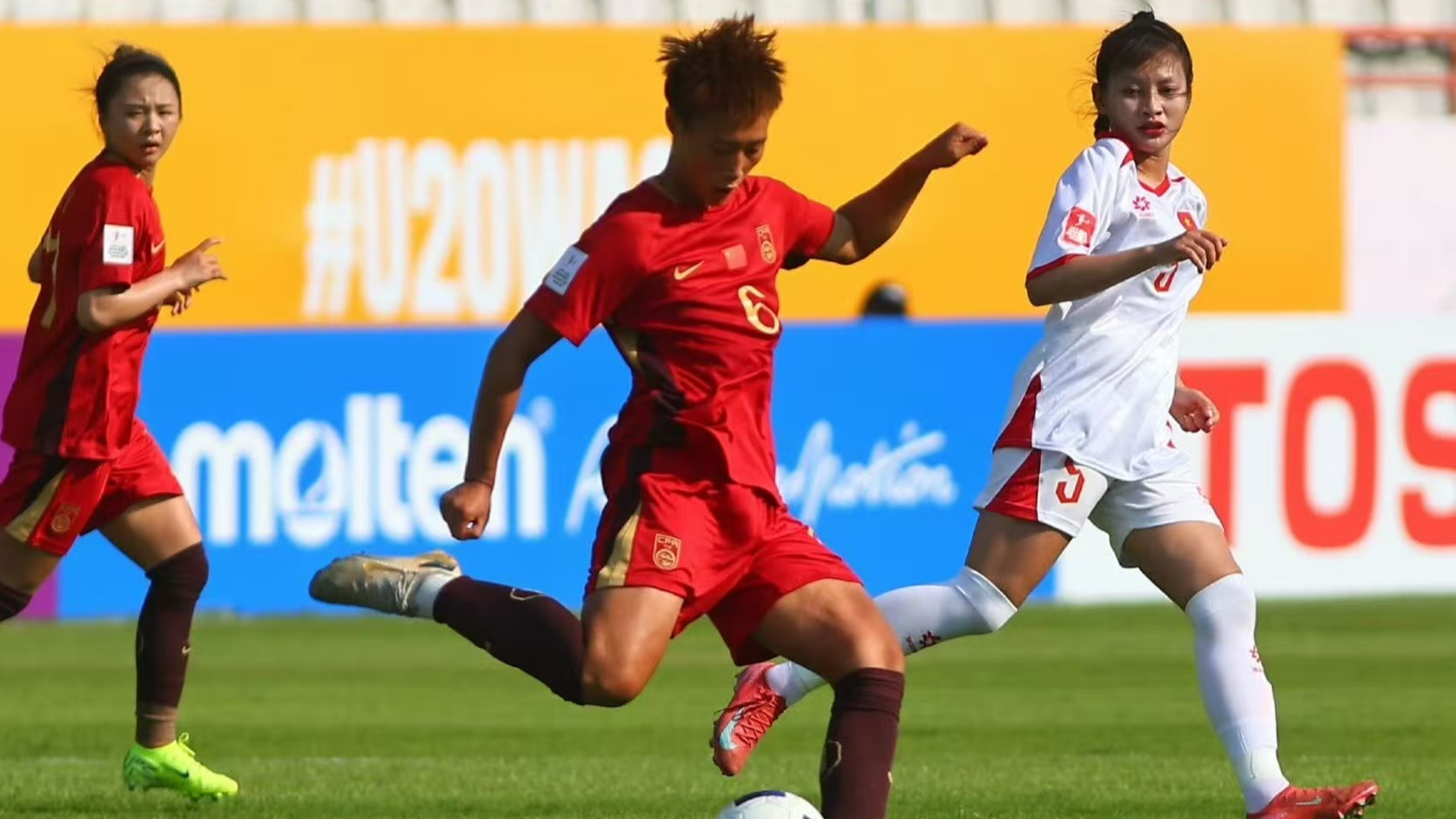 U20女足亚洲杯中国队3:0战胜越南队，取得开门红