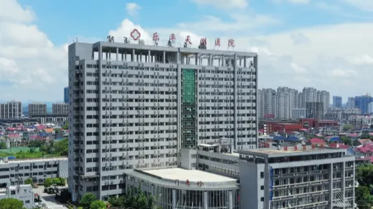 江西一医院解聘全体职工，当地通报