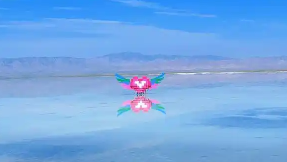 茶卡盐湖心形雕塑被吐槽，景区回应