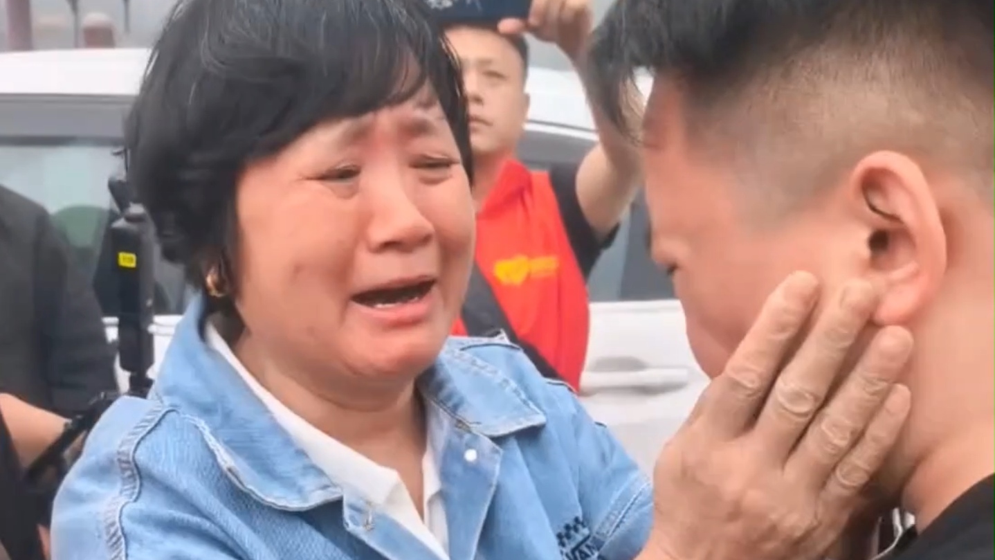 4岁儿子被拐 人贩子竟是妹妹男友！母亲苦寻30年终团圆
