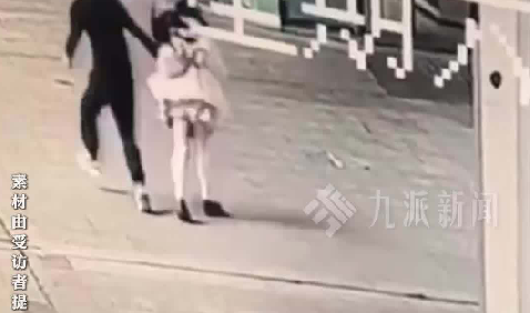 遭男孩冲撞倒地女子称对方疑是惯犯：拒绝和解