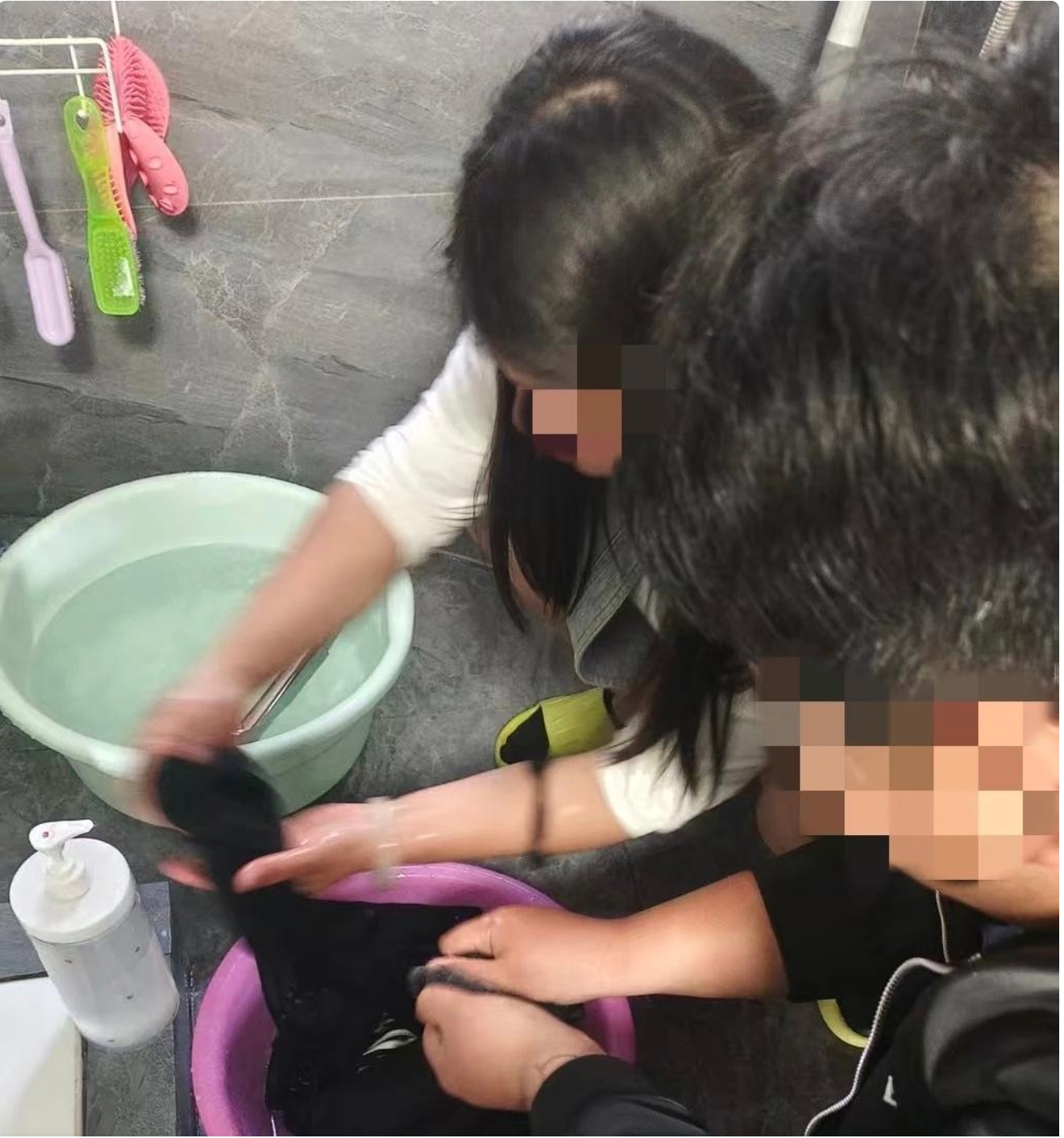 驿城区人民检察院：主题帮教 护航成长