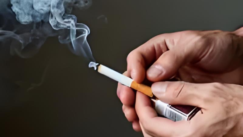 男子看到鸡蛋价格决心戒烟：一包烟能买一板鸡蛋，够吃半个月