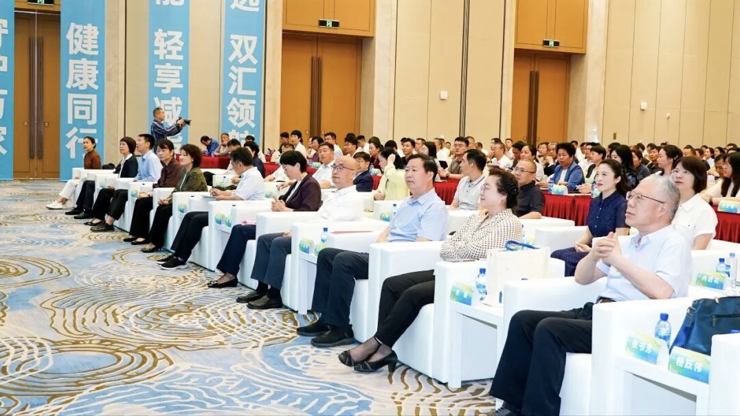 河南省2026年全民营养周“5·20”中国学生营养日暨“食品安全标准宣贯进企业”宣传启动仪式在双汇总部举行