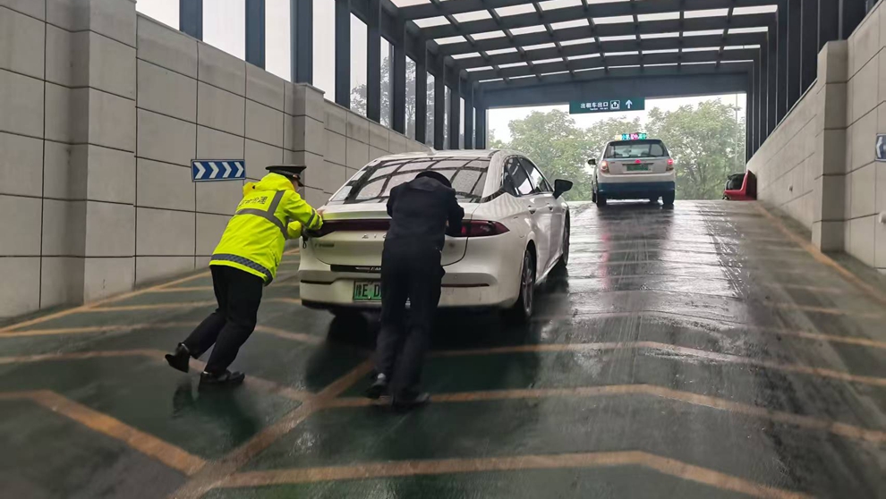 安阳县高铁东站综合治理中心 多措并举全力保障省文旅大会