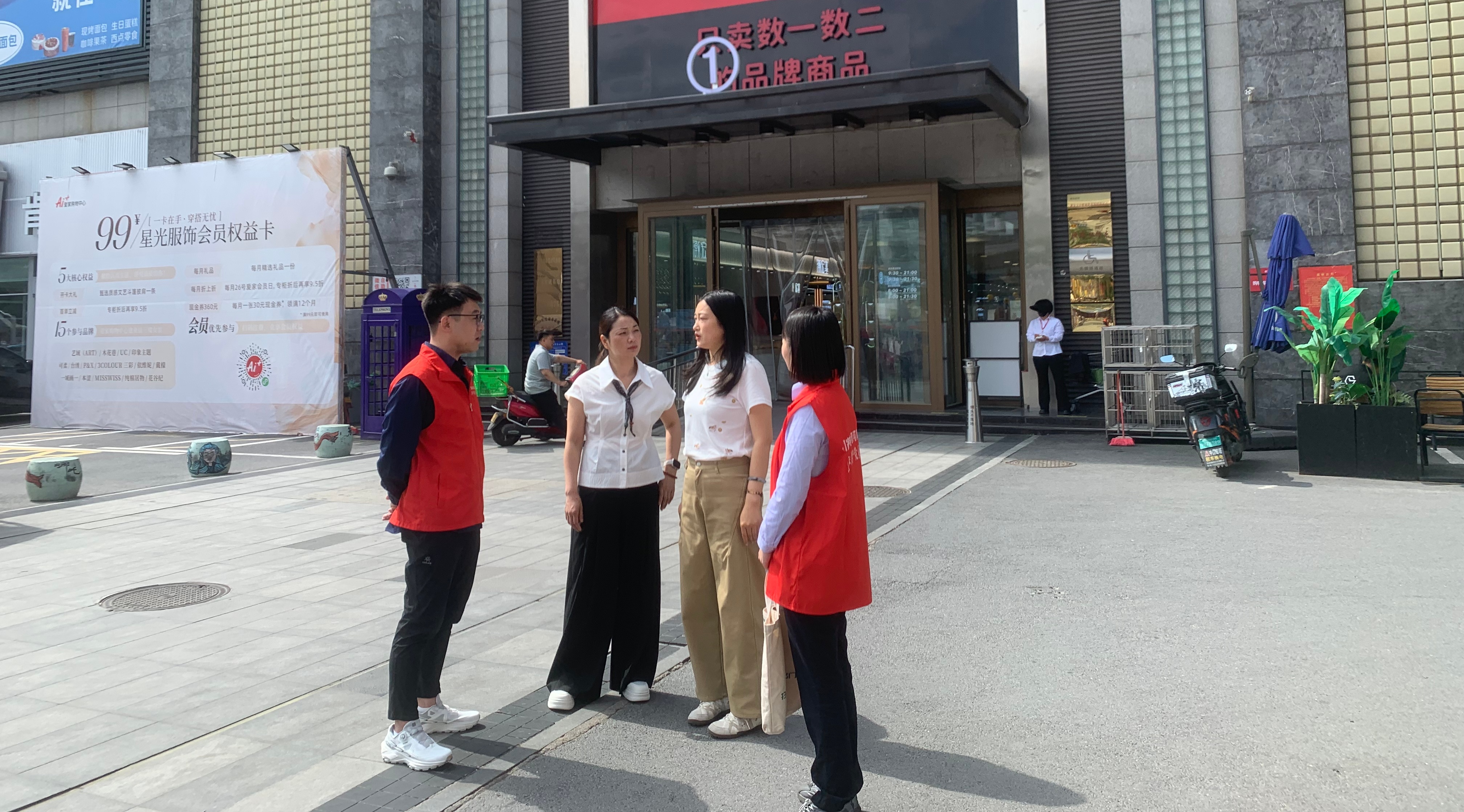 国网驻马店供电公司：开展企业走访服务 优化电力营商环境