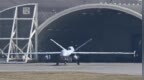 一架美军MQ-9“死神”无人机被击落后坠毁