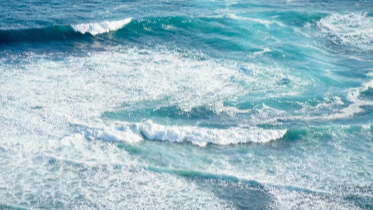 海浪黄色警报 东海东南部将出现4到7米的巨浪到狂浪区