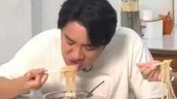 “耍大牌”？吃粉遇王祖蓝进店被清场，当地通报！王祖蓝评论区被攻陷