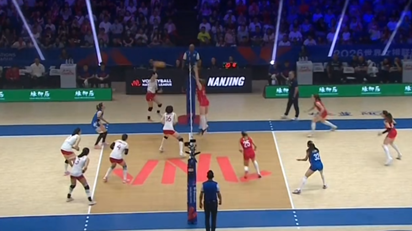 两连胜！中国女排3-0战胜塞尔维亚女排