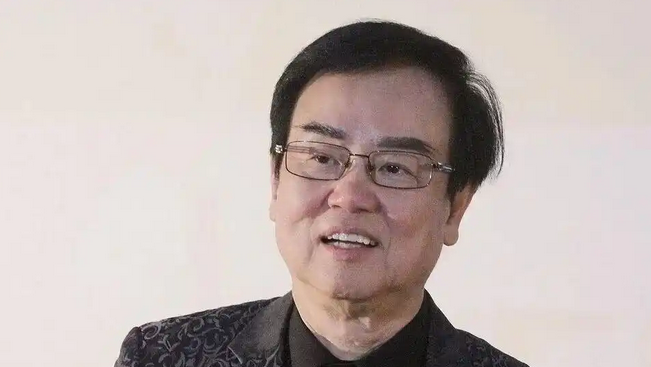 因内幕交易罪，80岁黄百鸣被判处入狱5个月