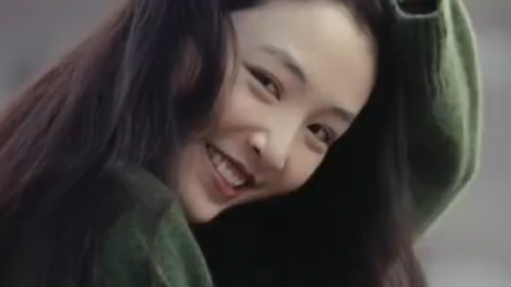 吴倩自曝被爸爸打掉牙齿不敢吐出来，直接吞下去了