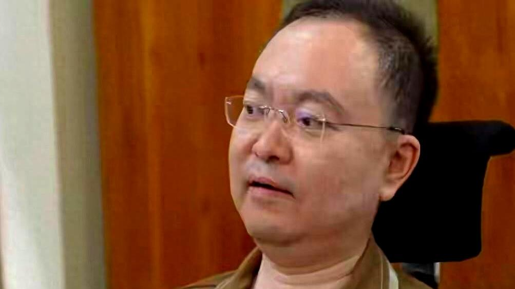 蔡磊回应倾家荡产救自己被称自私：求生是刻在DNA里的本能