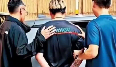 香港机场黄金劫案4人潜逃至内地