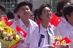 香港学生看祖国军舰激动得睡不着