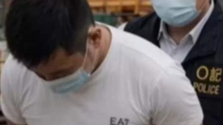 香港64岁黑社会头目垄断工地盒饭年入千万，向卧底警察收保护费时当场被抓