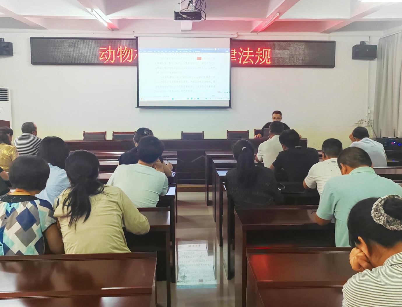 确山：守好畜禽产品安全线