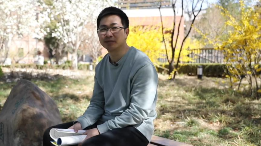 38岁清华毕业生考上北大被调侃毕业即退休，本人回应：不想那么多