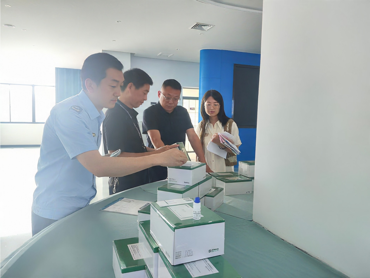 罗山县市场监管局精准核查医疗器械线索