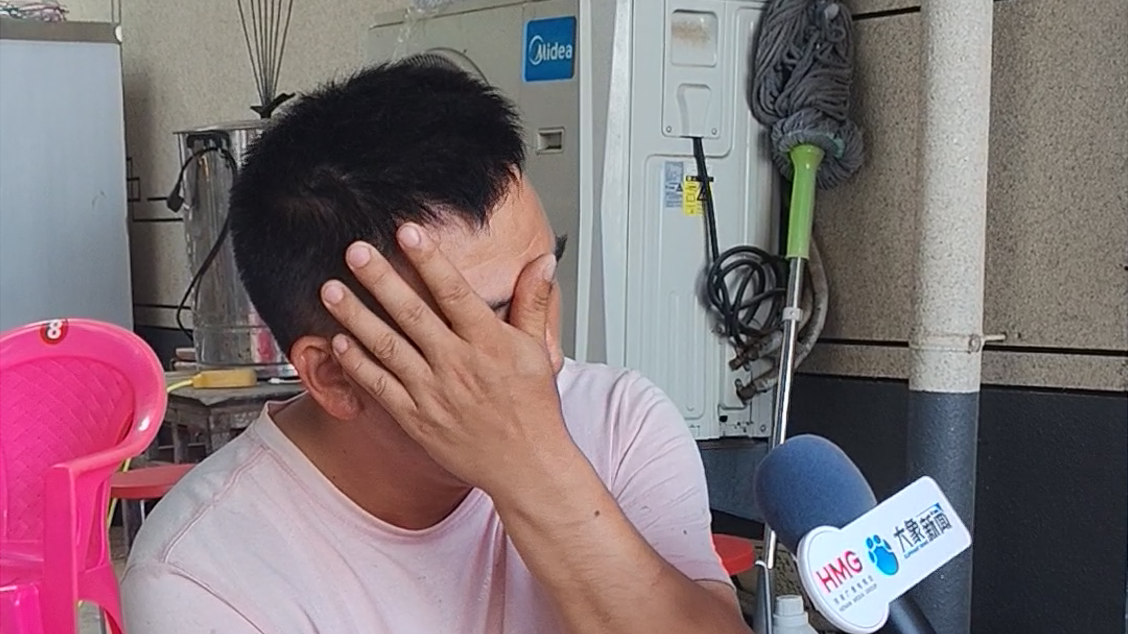 22岁女孩南太行山区失联11天 母亲担心头发花白