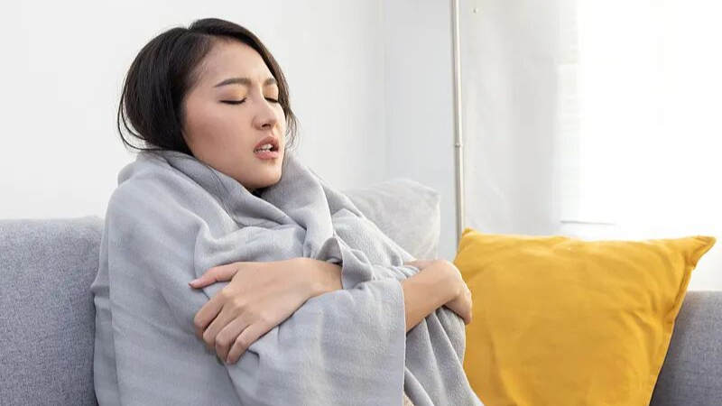 大热天浑身发冷？中暑的反常信号千万别忽视