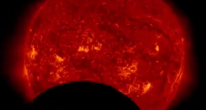 太空视角！我国风云气象卫星记录日全食过程