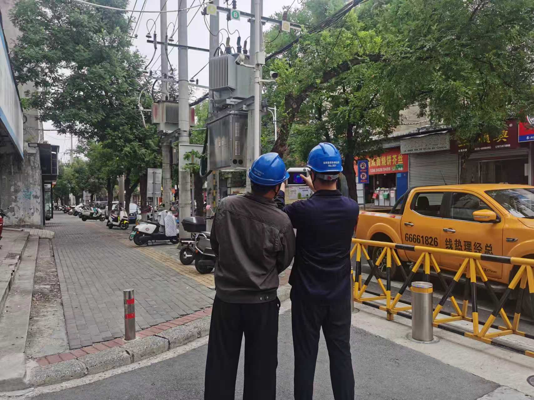 登封市供电公司：迎战“秋老虎” 供电保清凉