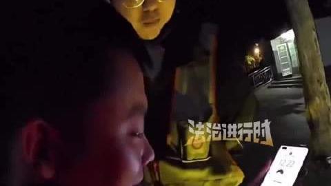 小哥捡个手机发现全网最孤寡机主