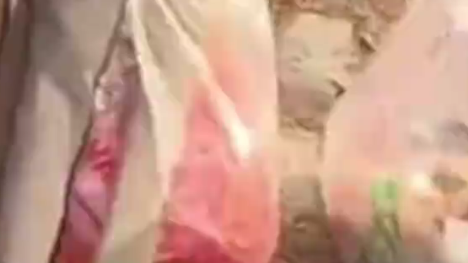 男子买蚯蚓放后备箱忘取出一夜跑光，当事人：已拆后备箱寻找，仅找回7条