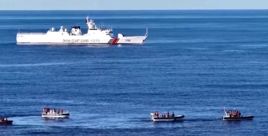 多维慑压 中国军警力量位黄岩岛周边海空域演训释放哪些信号？