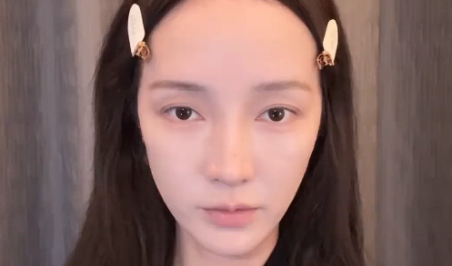 女星孟佳自曝赴美游学遭遇学校倒闭：准备去上课时收到通知邮件