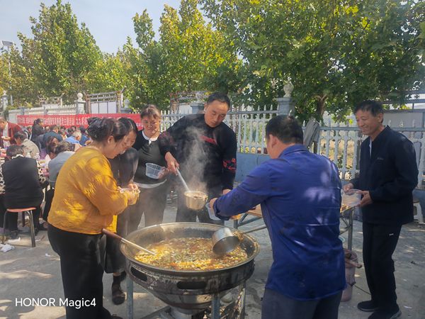情暖重阳桑榆美 敬老助老促振兴 ——汝州市米庙镇多形式开展重阳节系列敬老活动