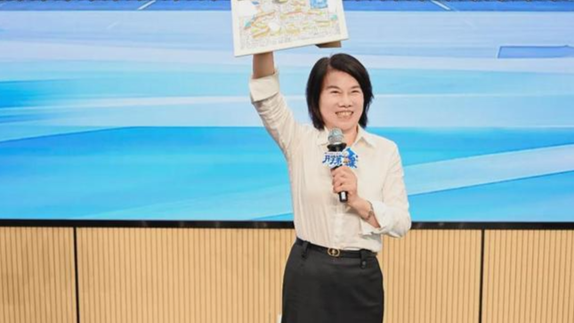 格力技校开学，董明珠亲任校长定规矩：禁止谈恋爱，校内不准开宰学生的超市